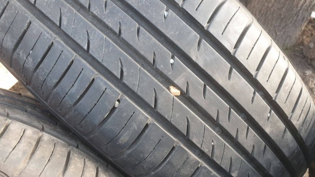 215/60 R16 Kumho 2023as újszerű nyári szett 70ezer
