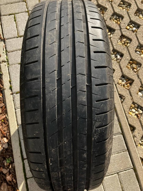 215/60 R17 4 db Vredestein nyári gumi eladó