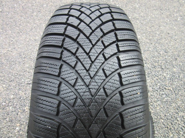 215/60 R17 Bridgestone téli gumi eladó