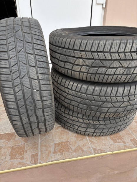 215/60 R17 Continental Winter Contact