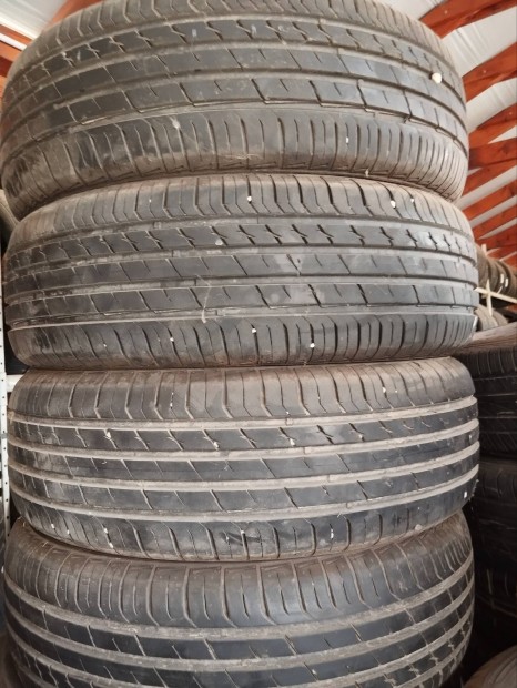215/60 R17 Ny�ri gumi Sailun N�metorsz�gb�l 8 mm-es.