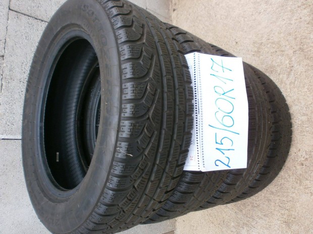 215/60 R17 Pirelli tligumi 4 db