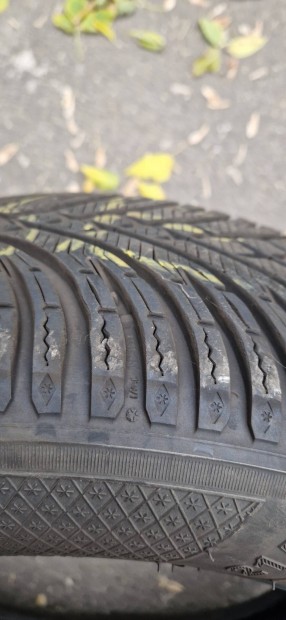 215/60 R17 Tligumi - Kleber Krisalp HP3 1 szezont futott