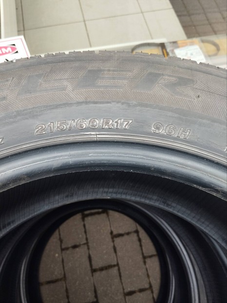 215/60 R17 gumiabroncs