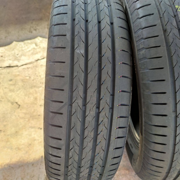 215/60 R18 Új!! Continental nyári gumi 110000ft a 4db /38/