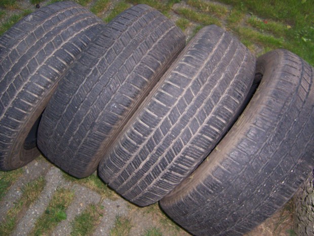 215/60 R 16 C tli gumi garnitra