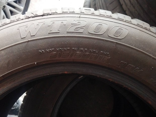 215/60 r16 Téli gumi Sumitomo Németországból 6.5 mm-es .