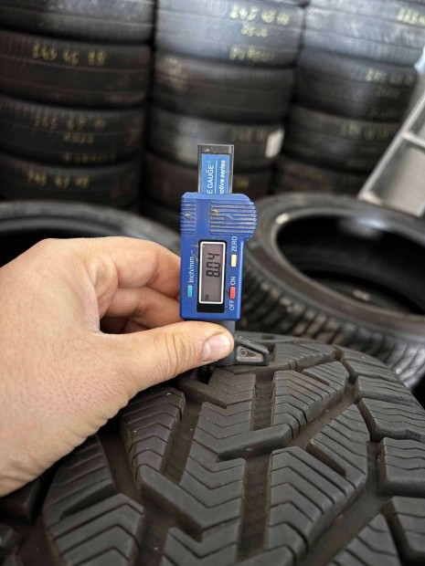 215/60 r17 Kormoran 2022 8mm tligumi 4db elad 215/60r17 garnitra