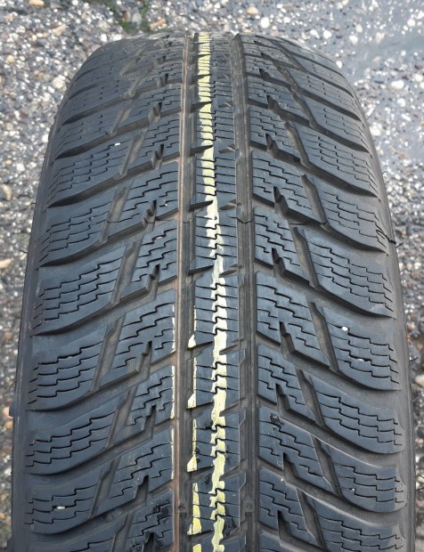 215/60 r17 Nokian WR suv 3. 4db.