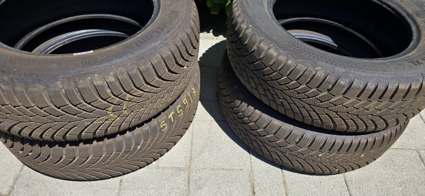 215/60r16 Continental Wintercontact TS870 téligumi.7mm.DOT2024