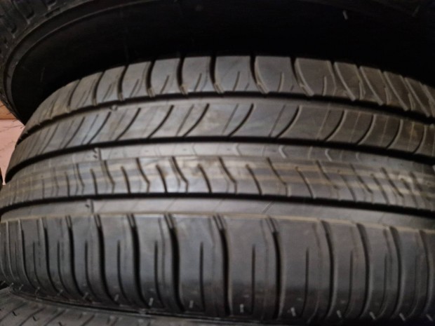 215/60r16 Michelin 4db új túltarolt nyarigumi dot 5017