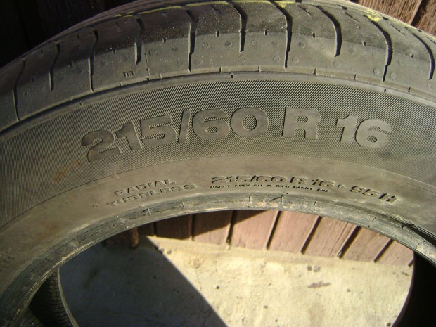 215/60r16 nyárigumi 1000ft/db