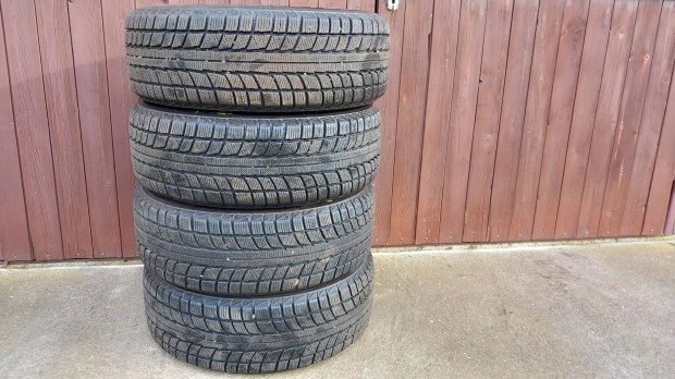 215/60r16 tligumi