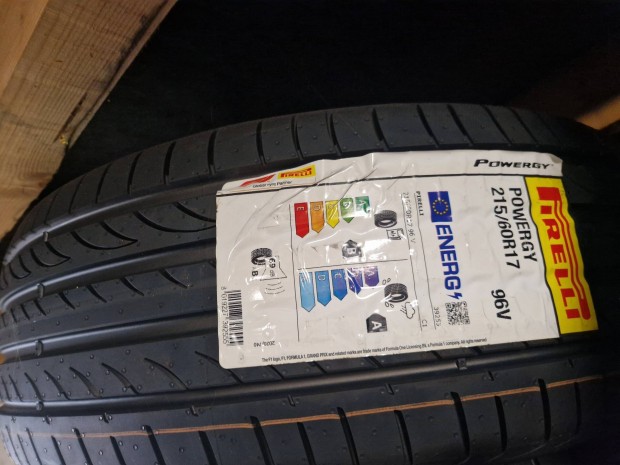 215/60r17 Pirelli 4db j nyarigumi 