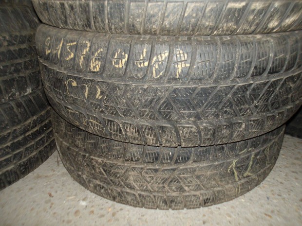 215/60r17 Pirelli tli gumi ajndk szerelssel