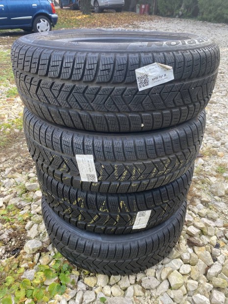 215/60r17 tli gumi pirelli