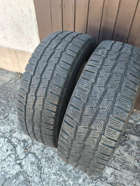 215/65R16C 28e/2db Michelin téligumik kiteherre olcsón