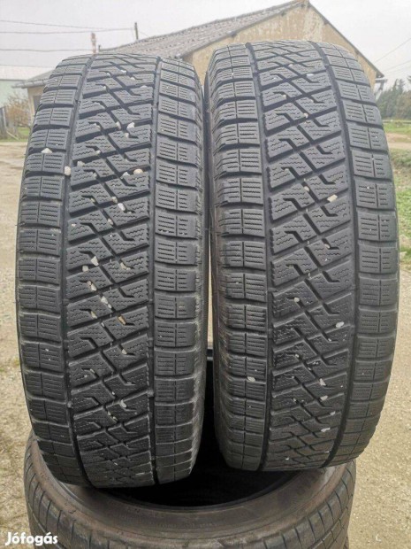 215/65R16C 2db Lassa tligumi kisteherre