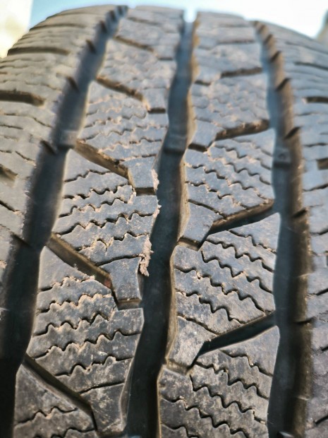 215/65R16C 2db jszer tligumi kisteherre Continental