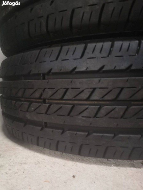 215/65R16C Kirusts jszer Lassa nyrigumik kisteherre