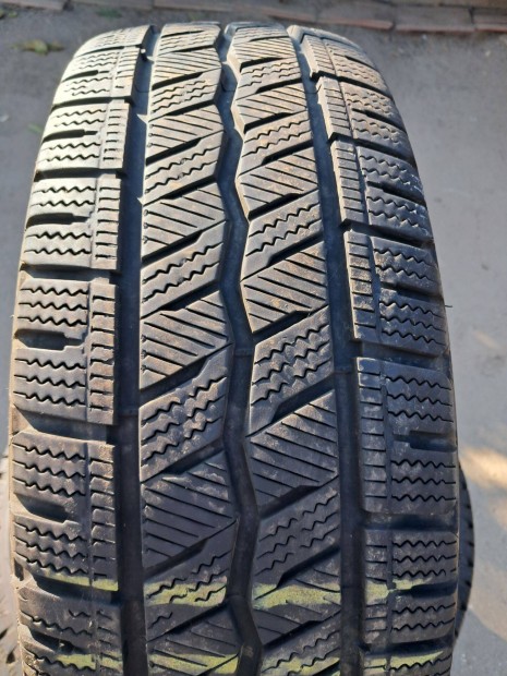 215/65R16C Tli gumi