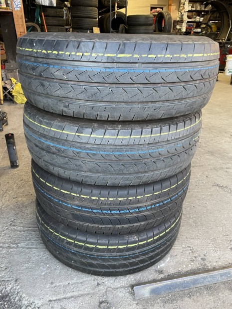 215/65R16C bridgestone nyrigumik