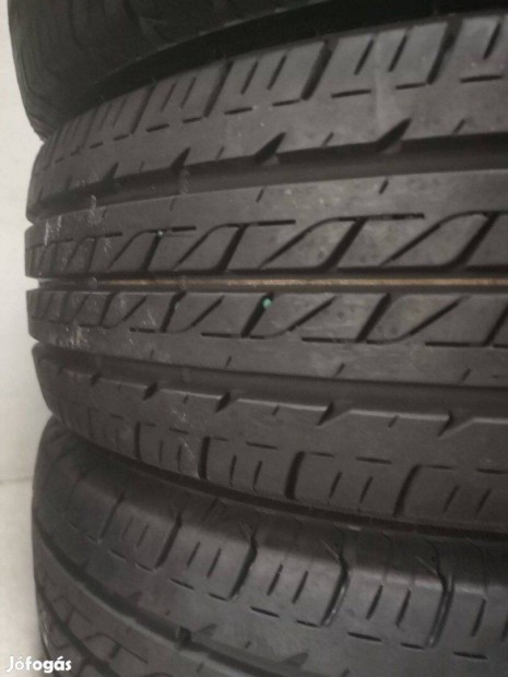 215/65R16C újszerű nyárigumik kisteherautóra