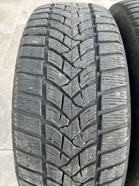 215/65R16 Dunlop Téligumi 4db!