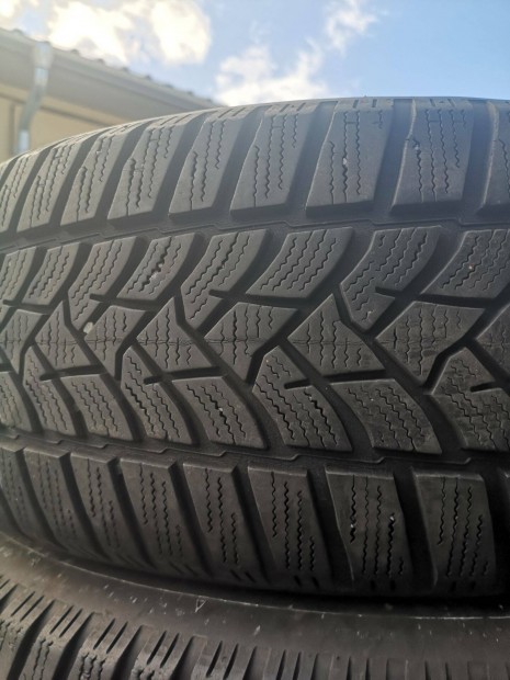 215/65R16 Dunlop tligumik olcsn eladk