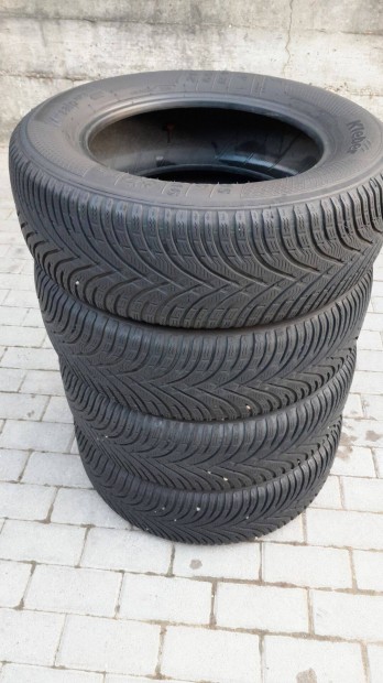 215/65R16 Kleber tli abroncsok