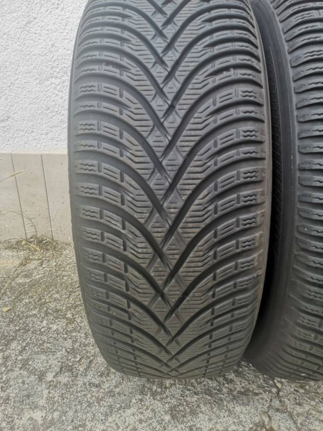 215/65R16 jszer klber tligumik