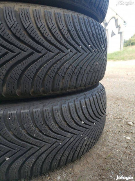 215/65R17 215/65 45e/4db Michelin tli 215/65