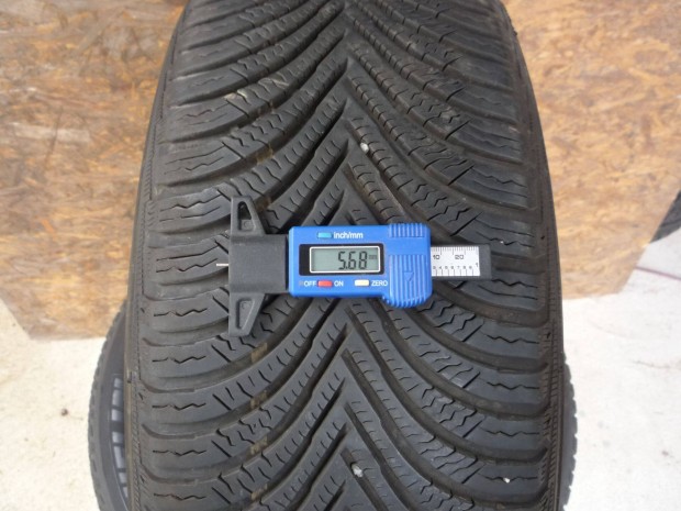 215/65R17 Michelin téli garnitúra jó állapotban olcsón eladó!