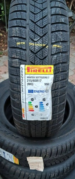 215/65R17 Pirelli tli j garnitra