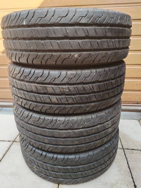 215 65 16 c continental 215/65 R 16 C nyri gumi garnitura 8 mm