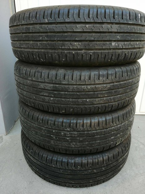 215 65 17 continental nyári gumi garnitura