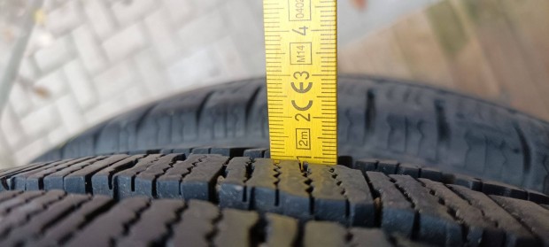 215/65 R15C hasznlt tli gumi elad