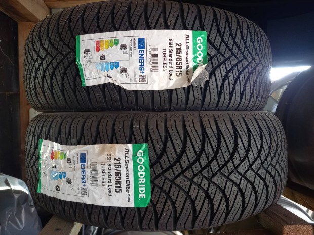 215/65 R15 4 évszakos gumi 2 db uj