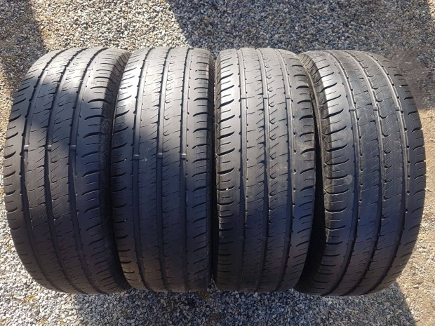 215/65 R16C nyri gumi 4db Uniroyal DOT2021