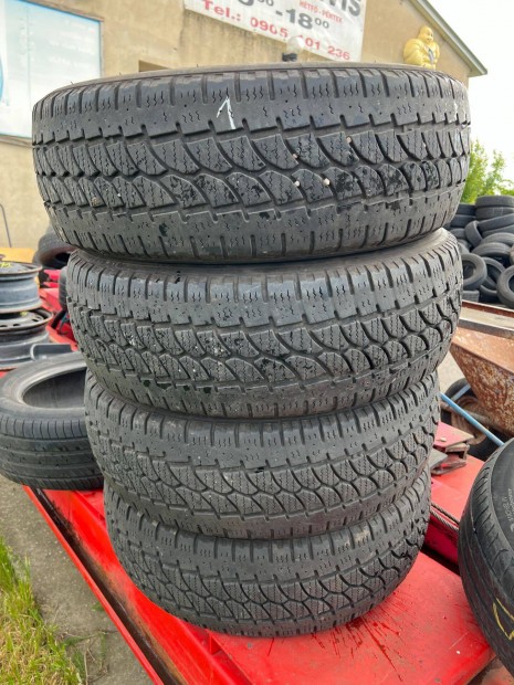 215/65 R16C sebring 4db kis teher gumi
