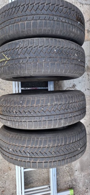 215/65 R16 Continental 