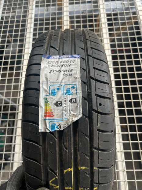215 65 R16 Falken ZE914 DOT14