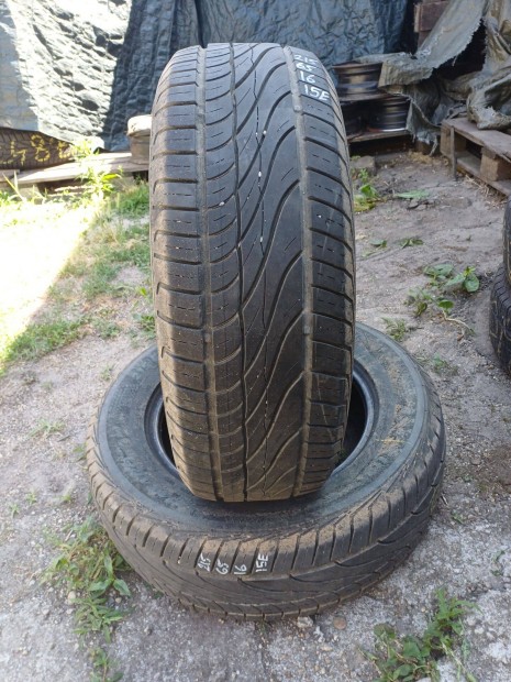215/65 R16 Paxaro használt nyárigumi