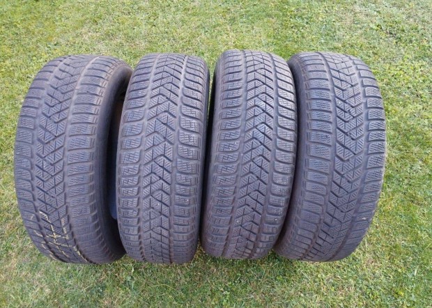 215/65 R16 Pirelli Tligumi