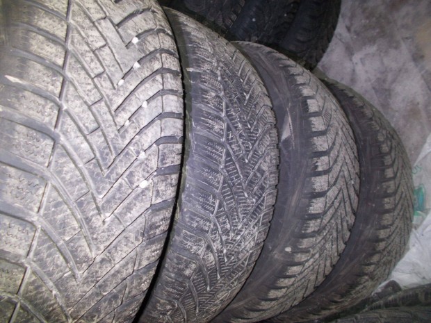 215/65 R16 Vredestein Tligumi 2022-Es