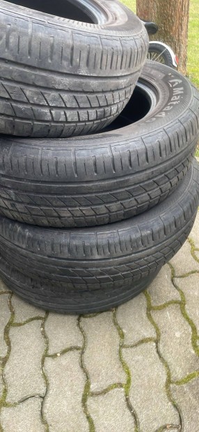 215/65 R16 ny�rigumai 4X4
