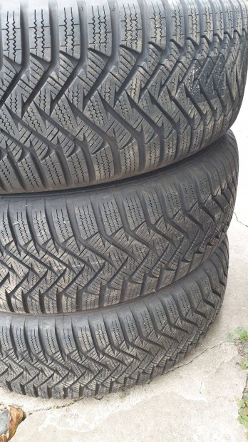 215/65 R16 téli újszerű