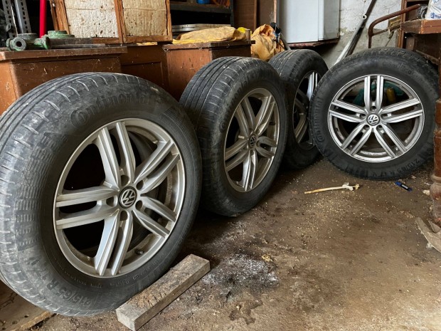 215/65 R17 Continental Ecocontact 5