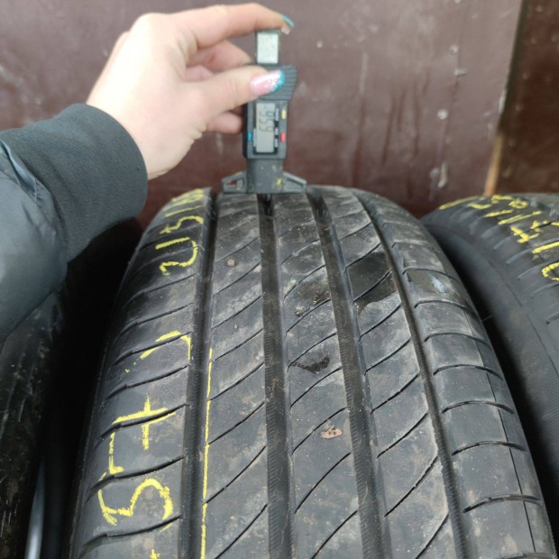 215/65 R17 Michelin nyári gumi 99000ft a 4db /257/