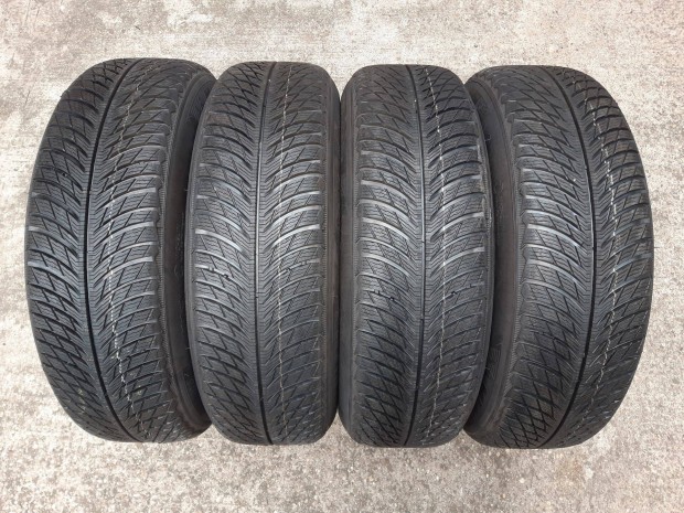 215/65 R17 -j Michelin tligumik